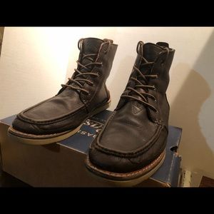 Toms Men’s Searcher Boots Chocolate brown Sz 11